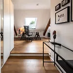 Apartman Design-loft Und *