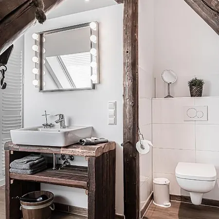 Design-loft Und *
