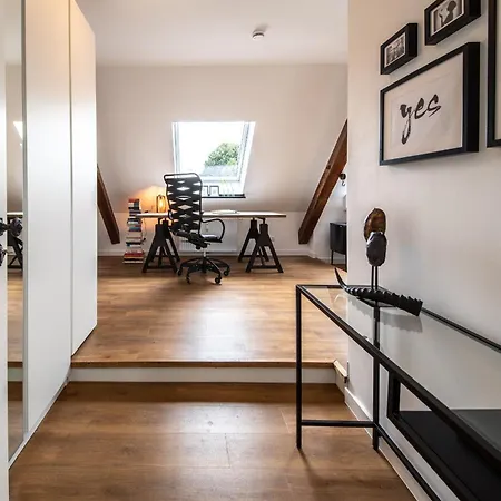 Апартаменты Design-loft Und *