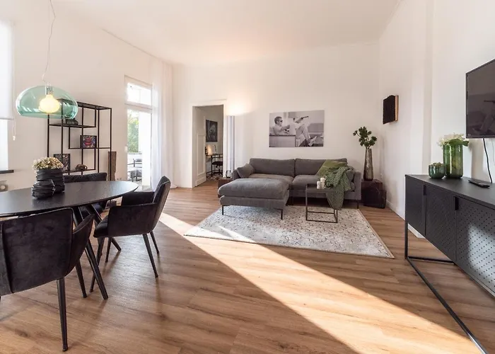 Design-loft Und Im Villenviertel